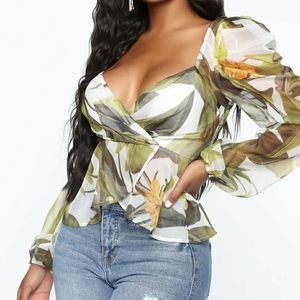 Fashion nova top NWT